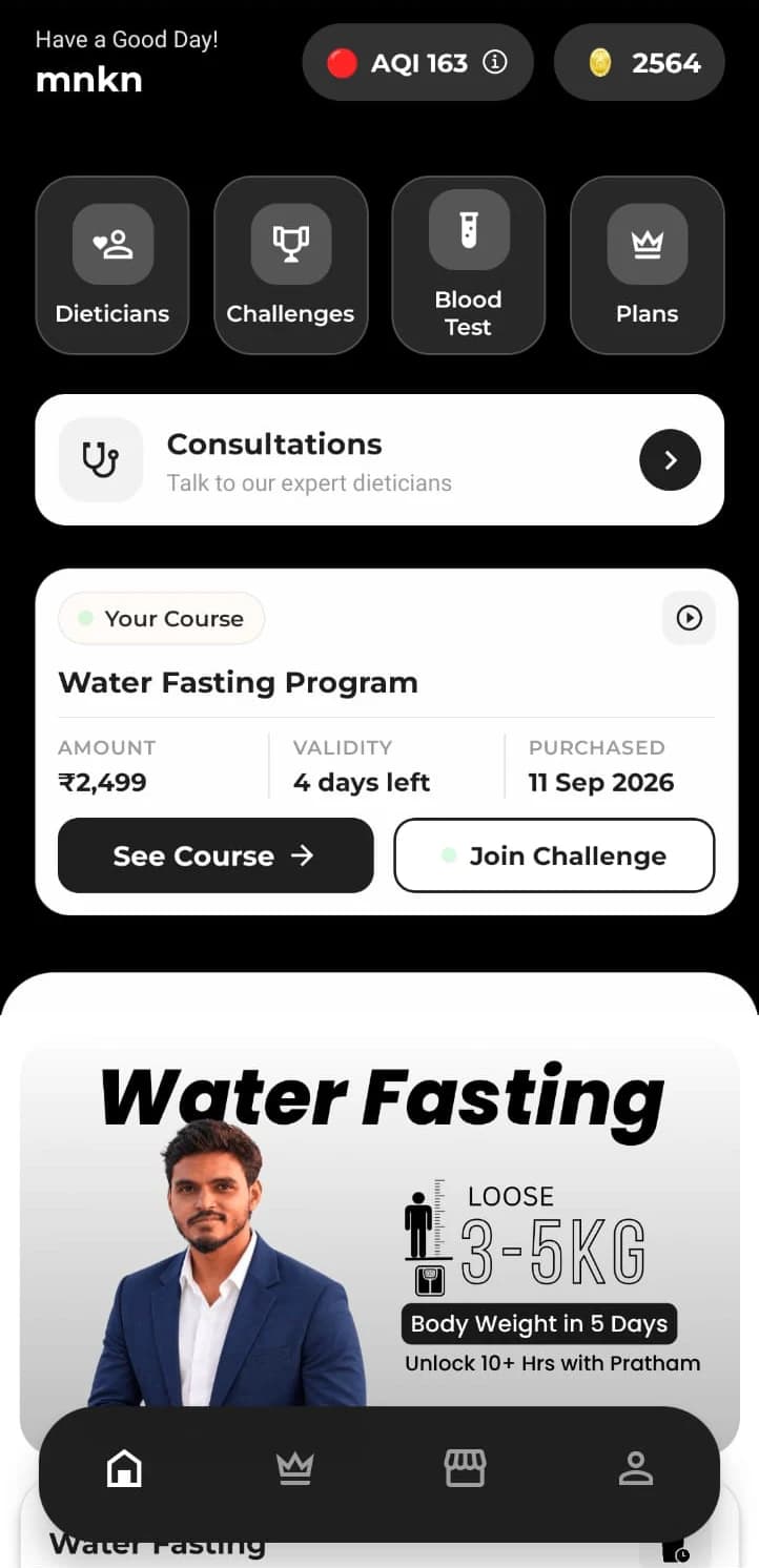 PaybyCal app: home screen with dietitians, challenges, consultations and the water fasting program